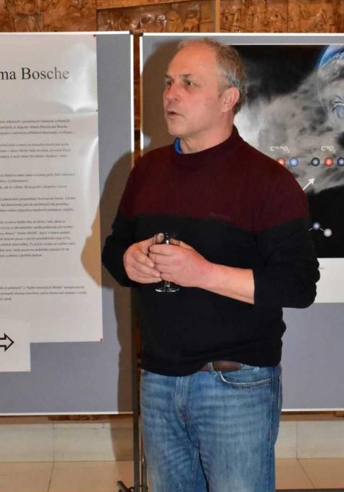 PŘÍRODA A UMĚNÍ: DIALOG STRUKTUR